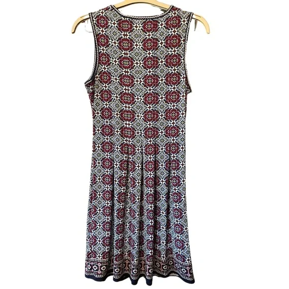 Max Studio red white blue sleeveless summer dress. Size M - Picture 2 of 3